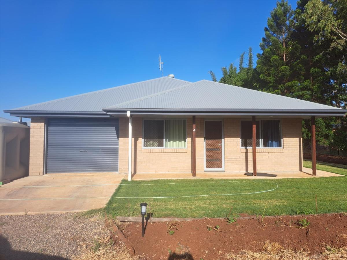 Markwell 2Bed 2Ensuite Villas Kingaroy Exterior photo